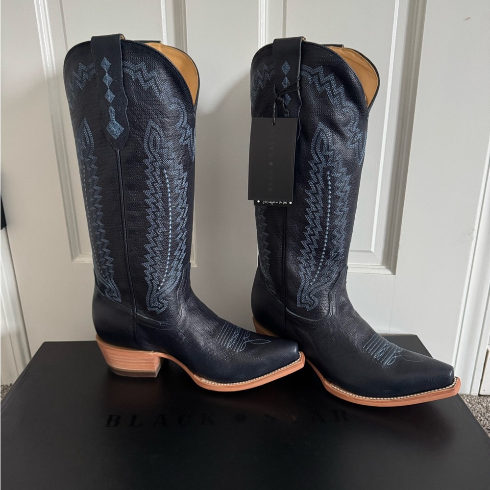 Women’s Black Star Navy Western Boots